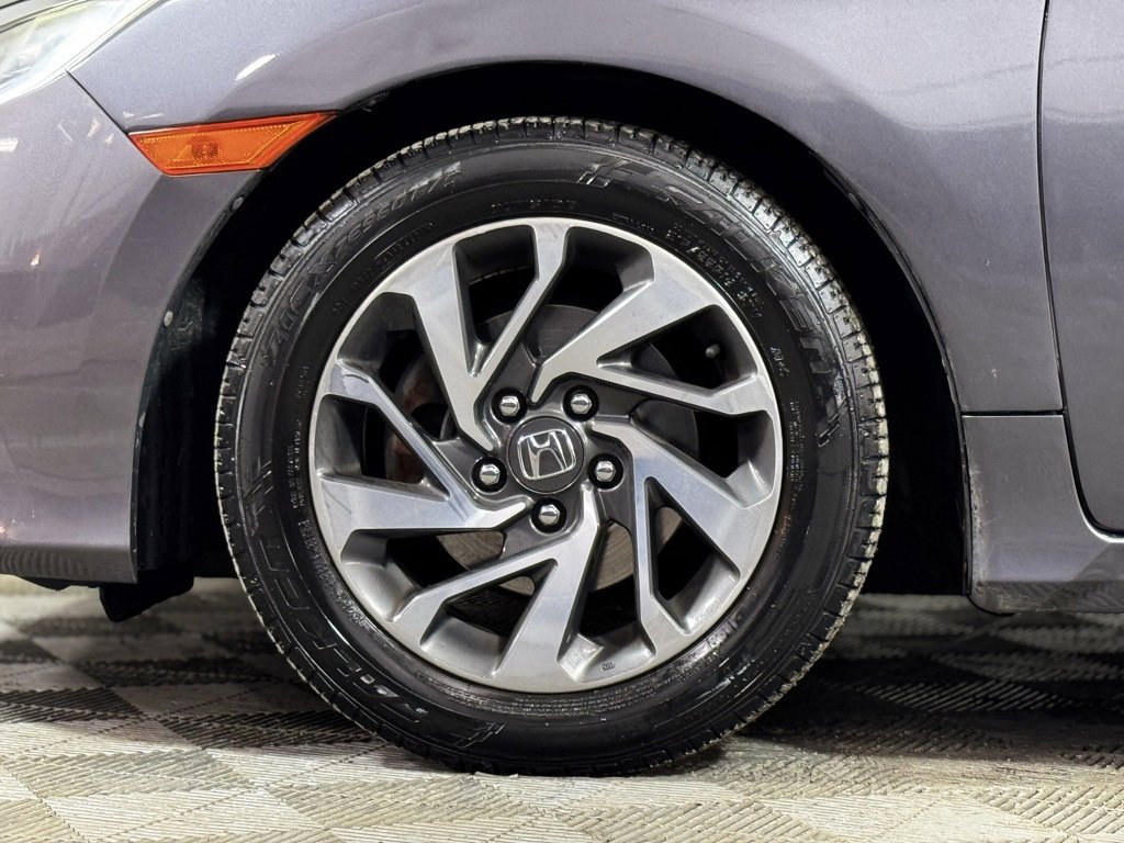 Used 2017 Honda Civic EX image 2