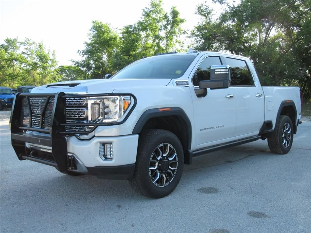 Used 2023 GMC Sierra 2500 Denali w/ Denali Ultimate Package AWD/4WD image 3