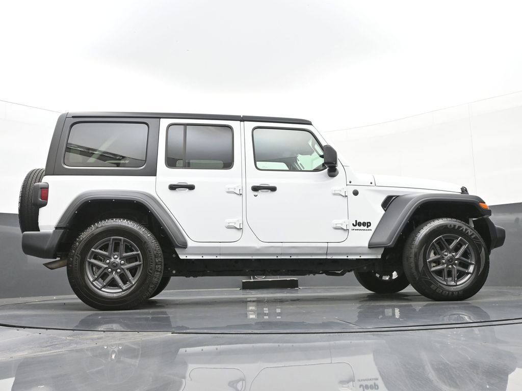Used 2024 Jeep Wrangler Sport S image 53