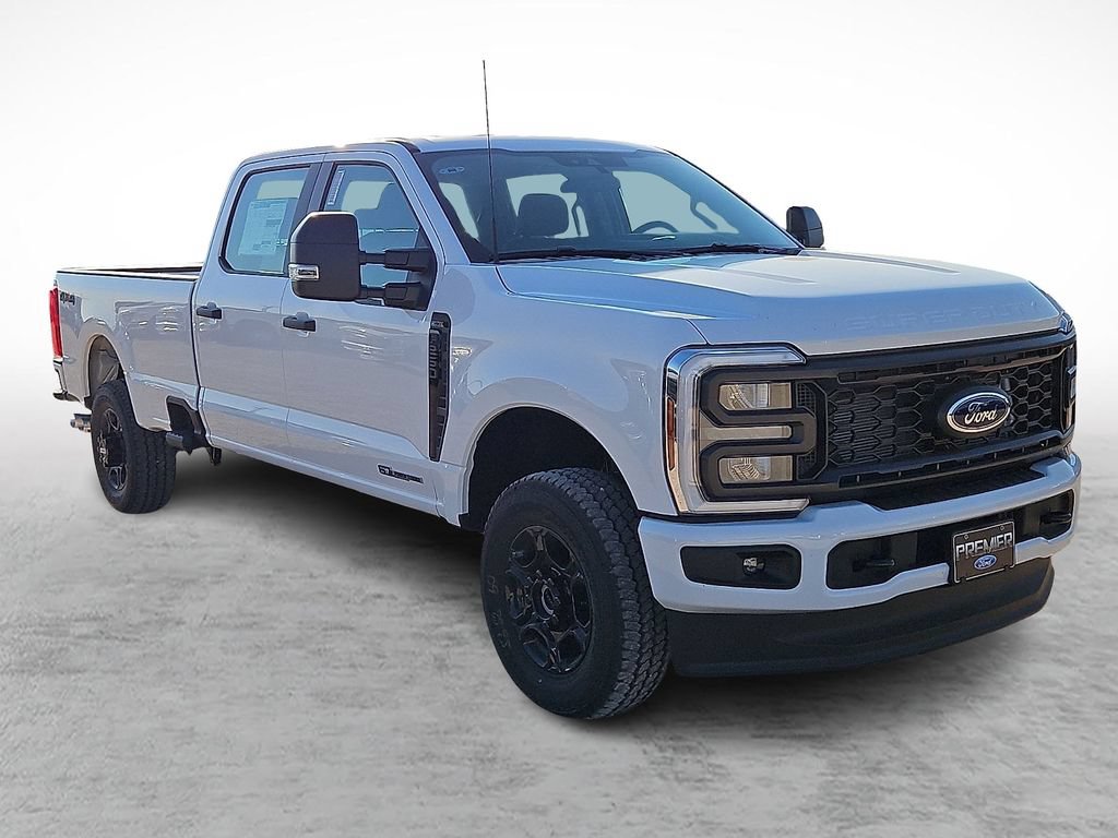 New 2026 Ford F250 4x4 Crew Cab Super Duty