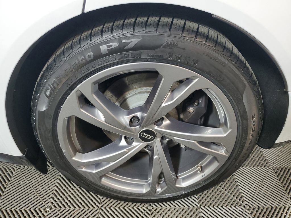 Used 2023 Audi e-tron GT Premium Plus image 10