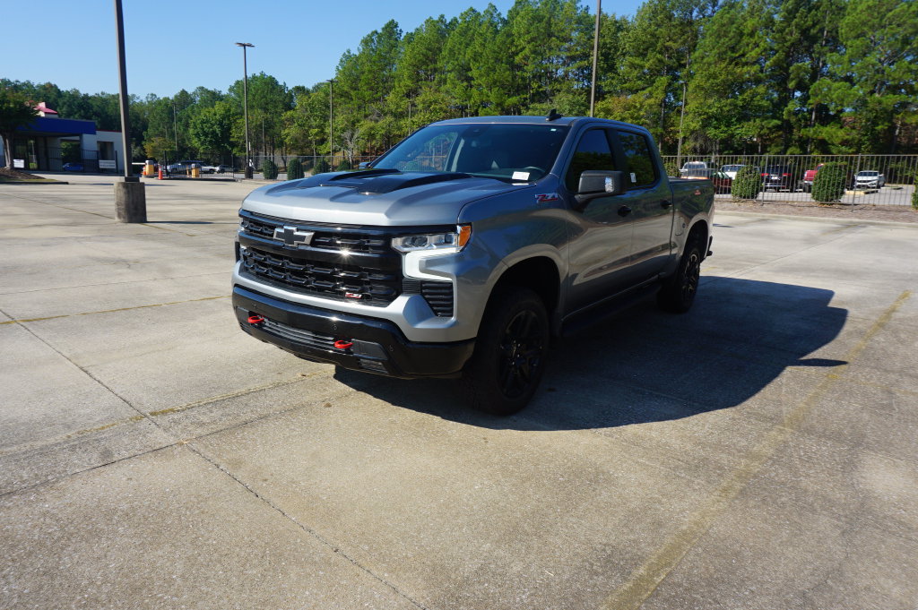 Used 2024 Chevrolet Silverado 1500 LT Trail Boss w/ Convenience Package II AWD/4WD image 26