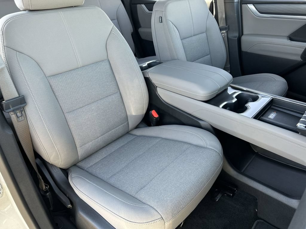 New 2026 GMC Acadia Elevation AWD/4WD image 28