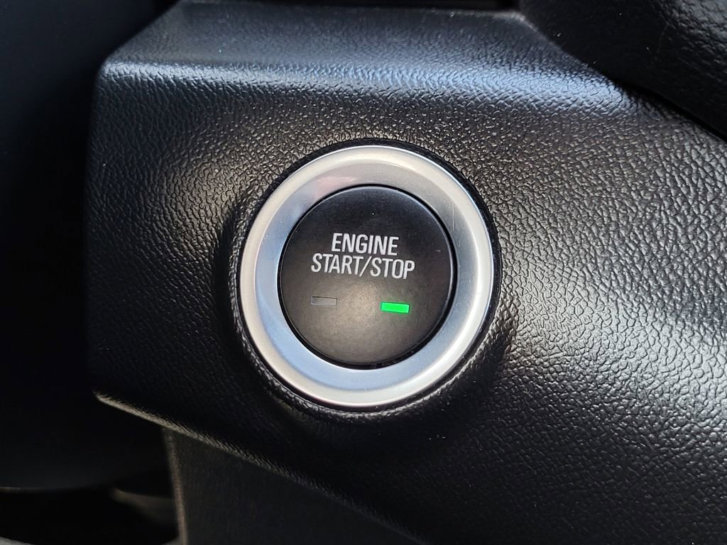 Used 2024 GMC Terrain SLT image 11