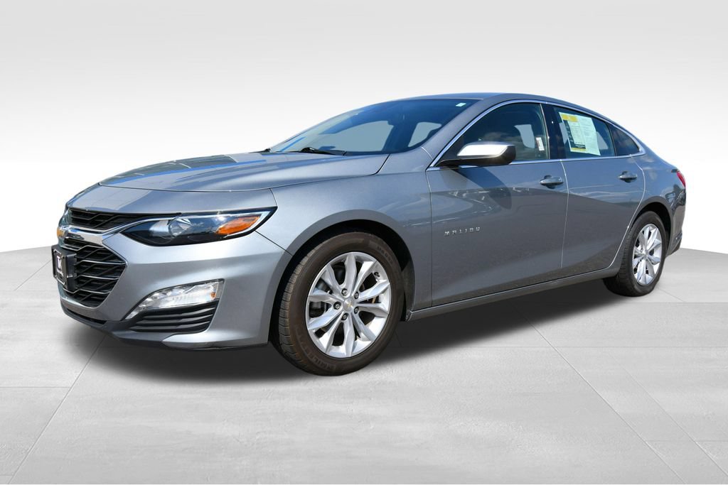 Used 2023 Chevrolet Malibu LT FWD image 2