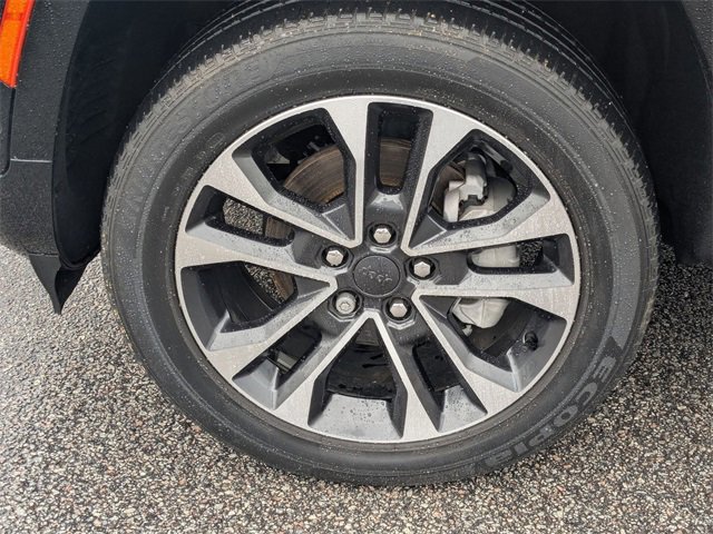 Used 2022 Jeep Grand Cherokee Overland image 10