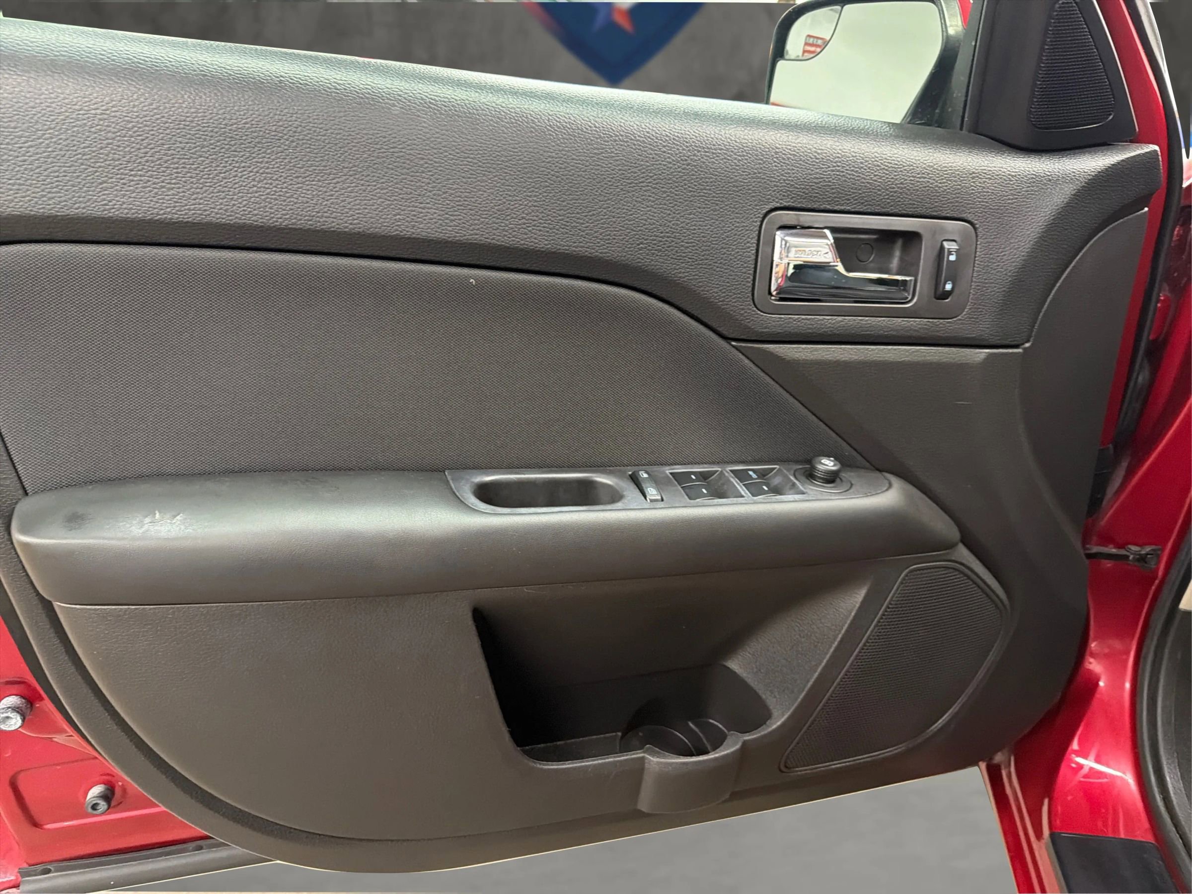 Used 2012 Ford Fusion SE FWD image 33