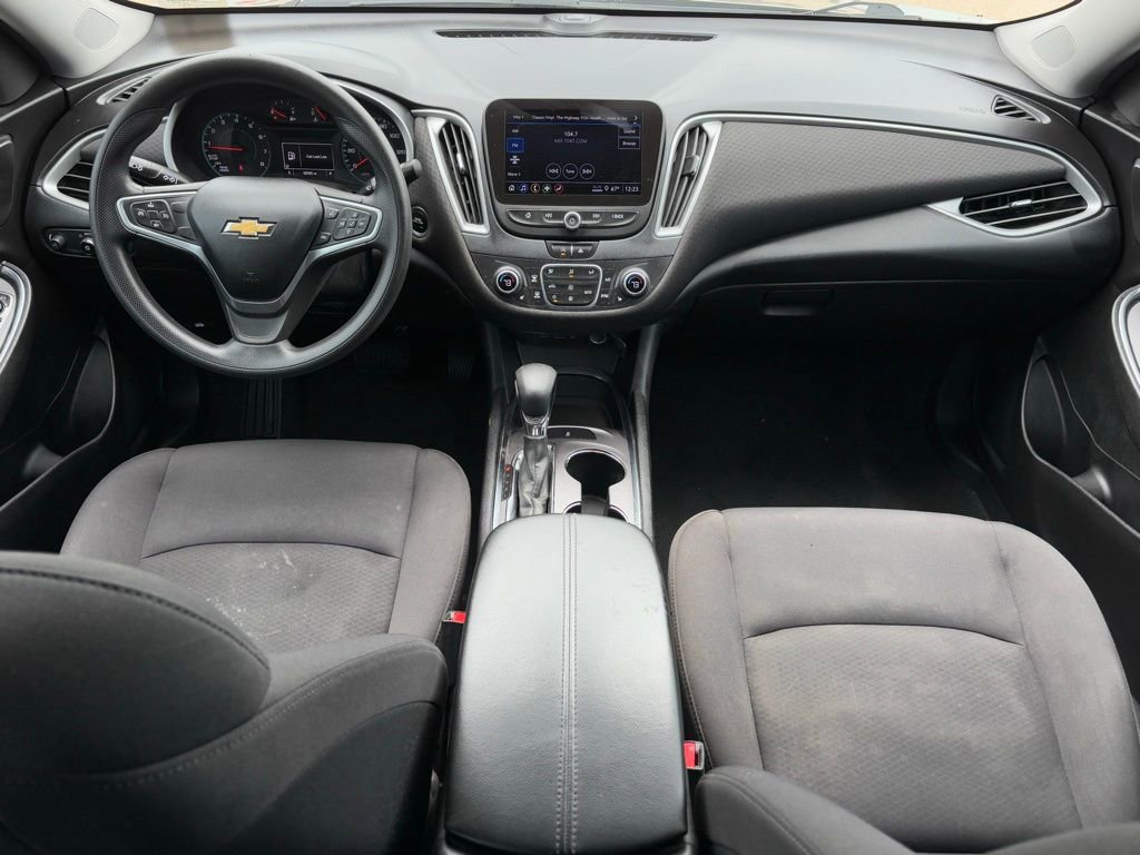 Used 2022 Chevrolet Malibu LT FWD image 8