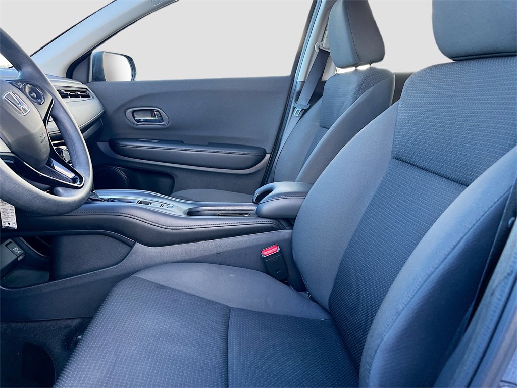 Used 2021 Honda HR-V LX image 19
