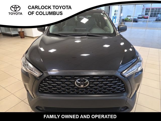 Used 2025 Toyota Corolla Cross L FWD image 5