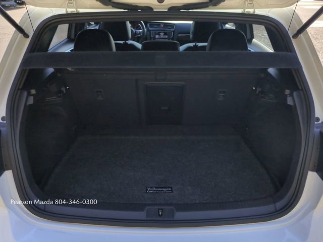 Used 2017 Volkswagen GTI SE image 14