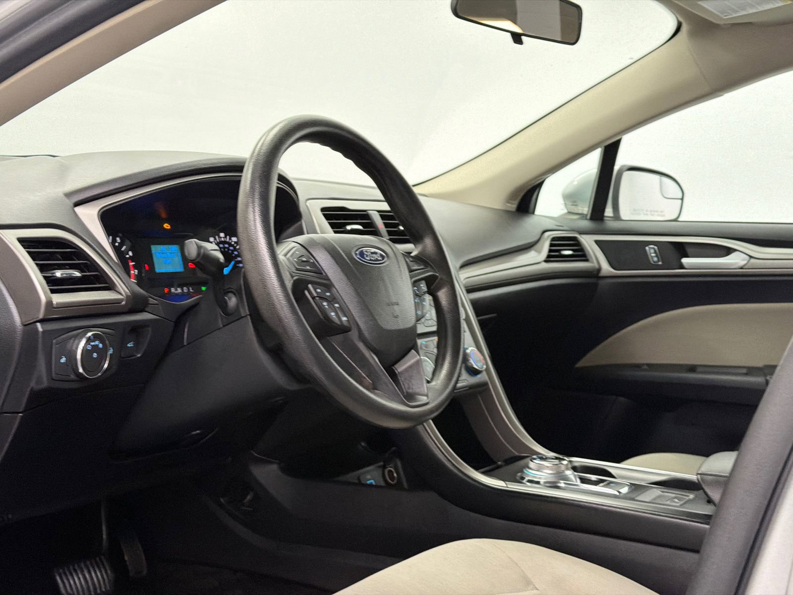 Used 2018 Ford Fusion S image 12