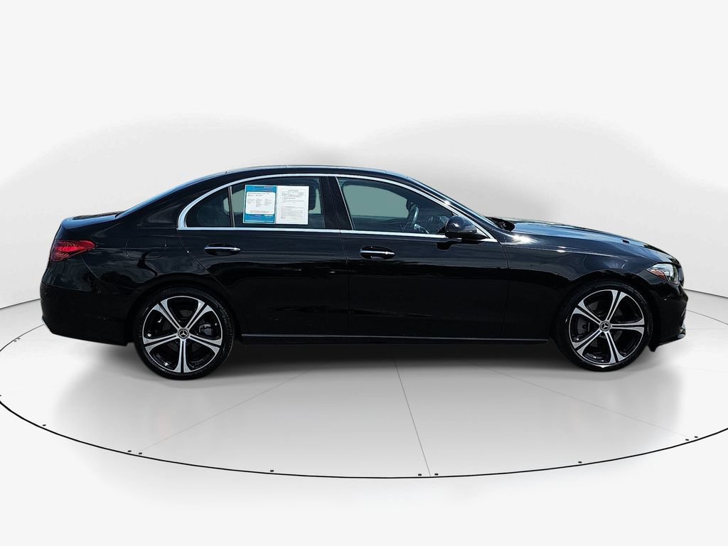 Used 2025 Mercedes-Benz C 300 Sedan image 5