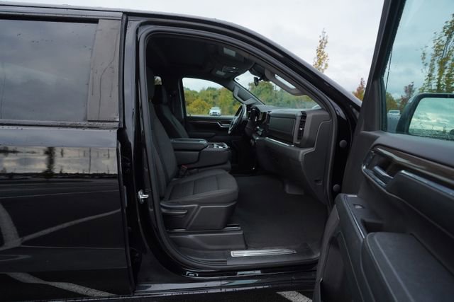 Used 2023 Chevrolet Silverado 1500 LT w/ Protection Package image 19