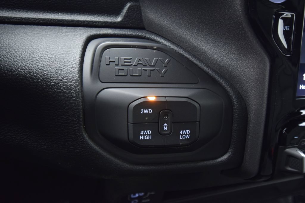 New 2026 RAM 5500 Tradesman AWD/4WD image 27