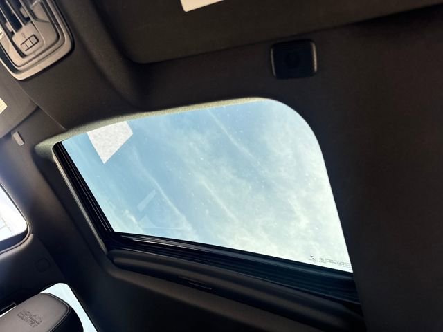 Used 2022 Chevrolet Silverado 1500 High Country w/ Technology Package image 21