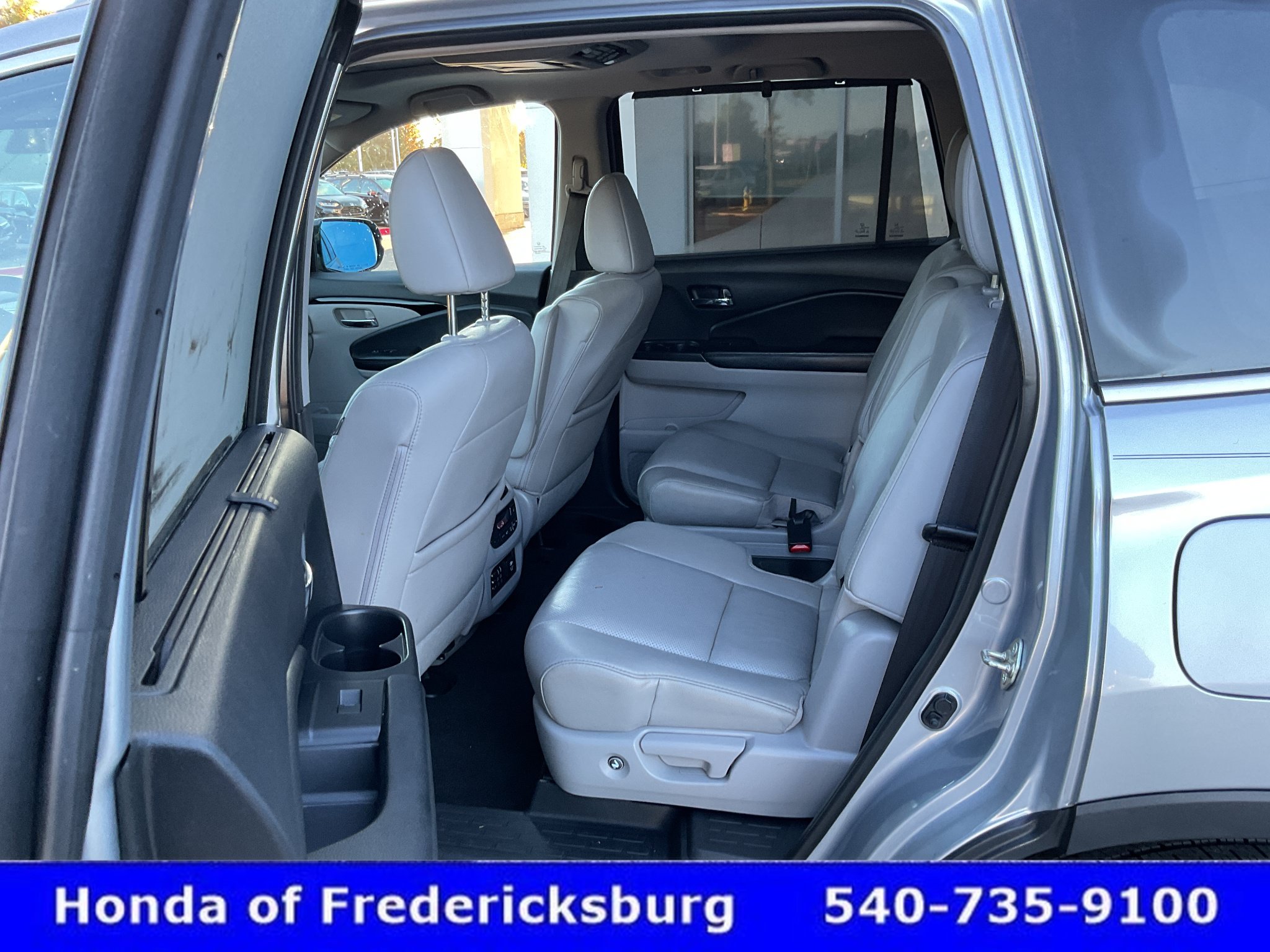 Certified 2017 Honda Pilot Elite image 23