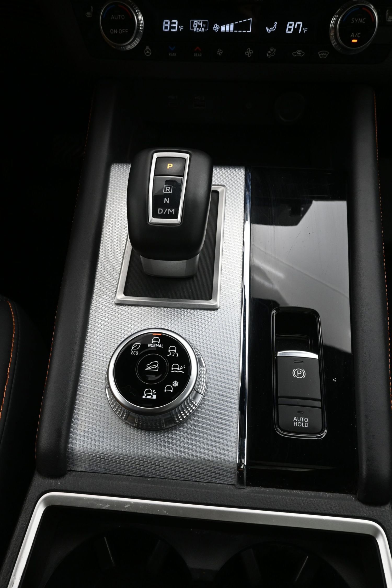 Used 2024 Mitsubishi Outlander SEL image 19