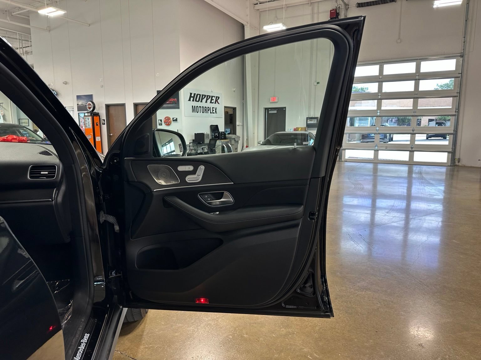 Used 2023 Mercedes-Benz GLE 350 image 39