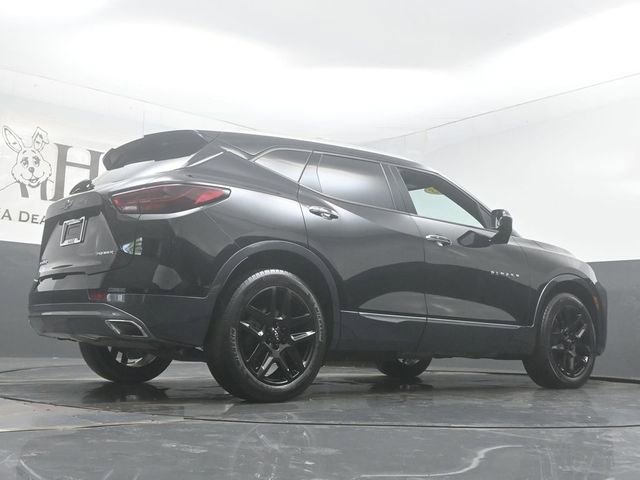 Used 2023 Chevrolet Blazer Premier w/ Driver Confidence II Package FWD image 32