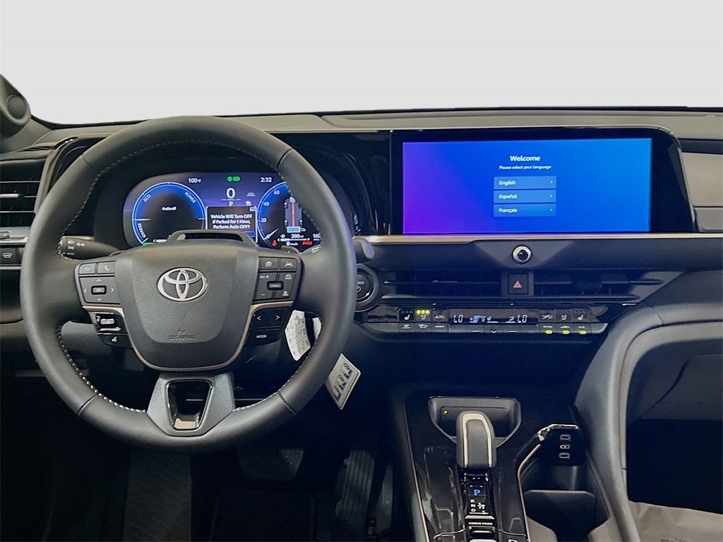 New 2025 Toyota Crown Signia image 22