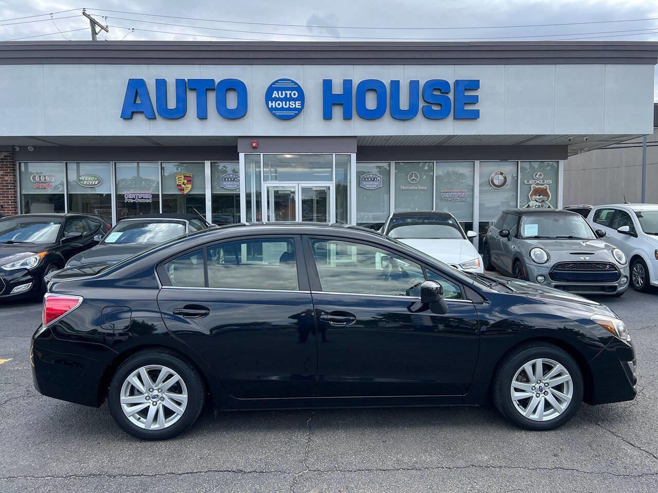 Used 2016 Subaru Impreza 2.0i Premium AWD/4WD image 9
