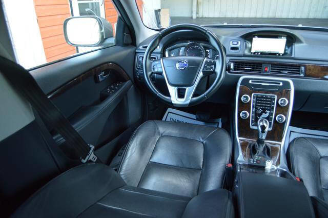 Used 2016 Volvo XC70 T5 Premier w/ Proximity Package image 54