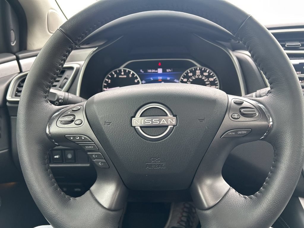 Used 2024 Nissan Murano SL FWD image 16