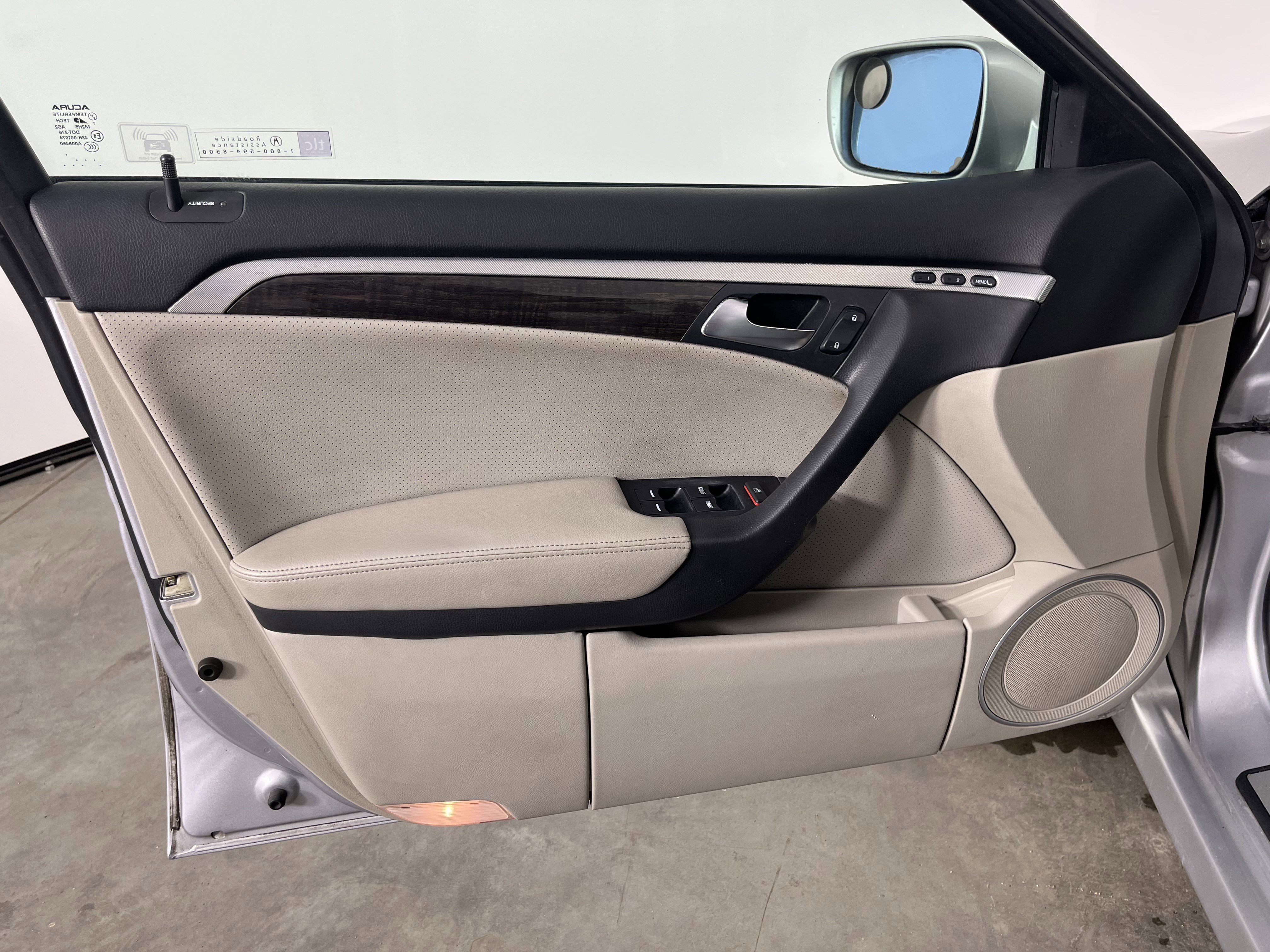 Used 2008 Acura TL image 18