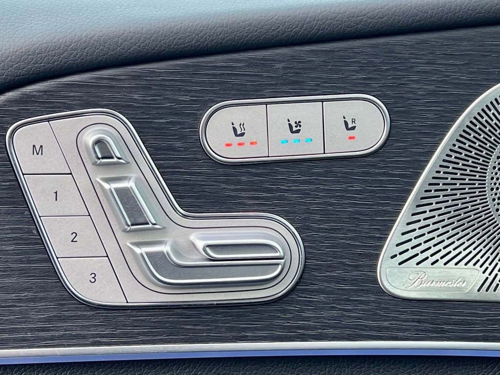 Certified 2026 Mercedes-Benz GLS 450 4MATIC image 32