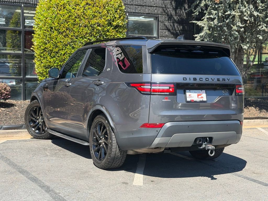 Used 2018 Land Rover Discovery HSE image 19