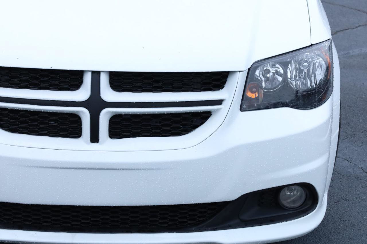 Used 2020 Dodge Grand Caravan GT image 16