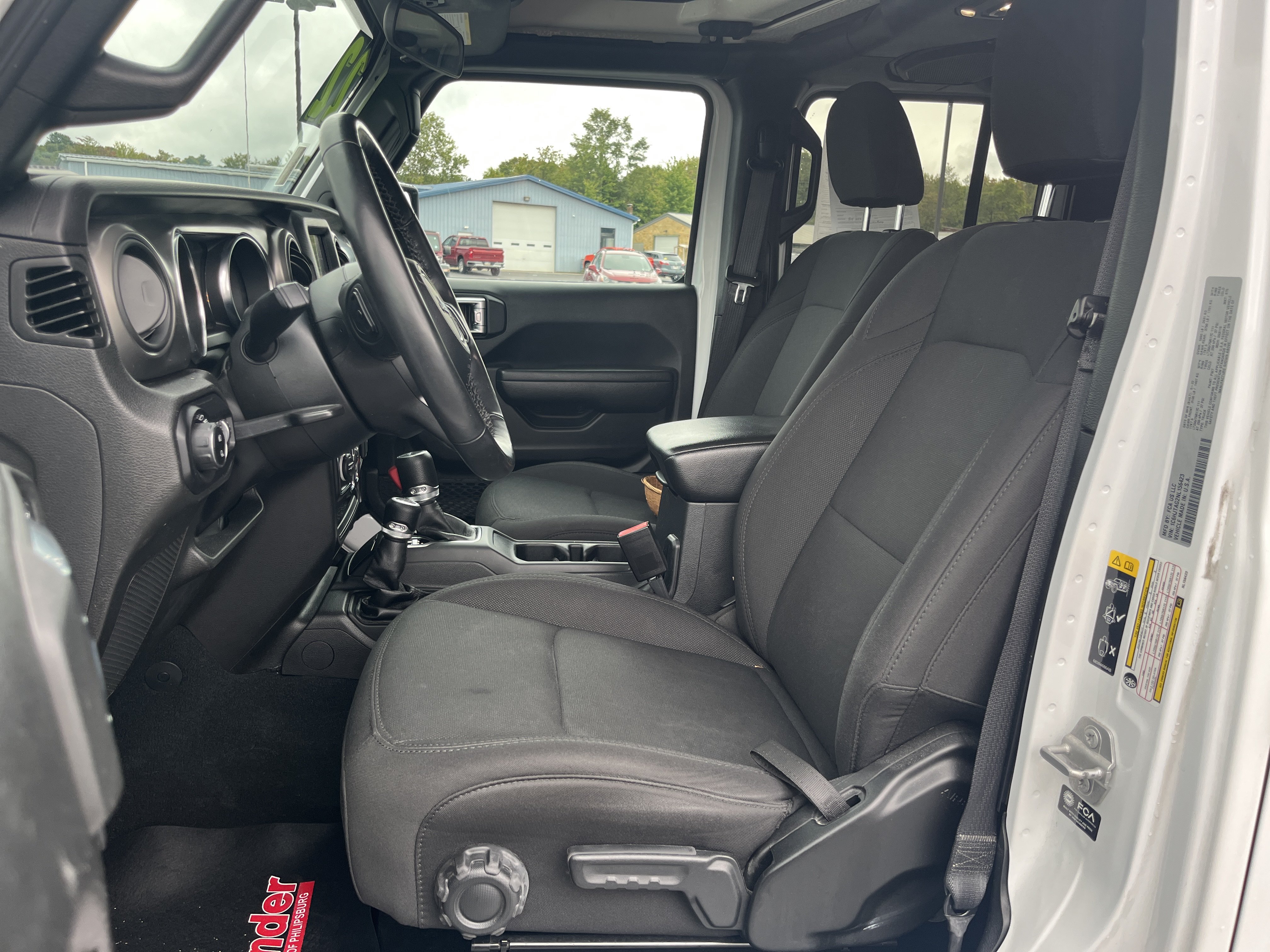 Used 2022 Jeep Gladiator Sport AWD/4WD image 5