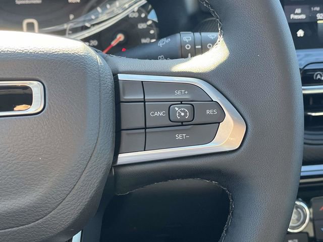 New 2026 Jeep Compass Latitude image 19