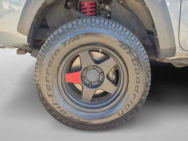 Used 2021 Toyota Tacoma TRD Off-Road w/ TRD Premium Off Road Package AWD/4WD image 25