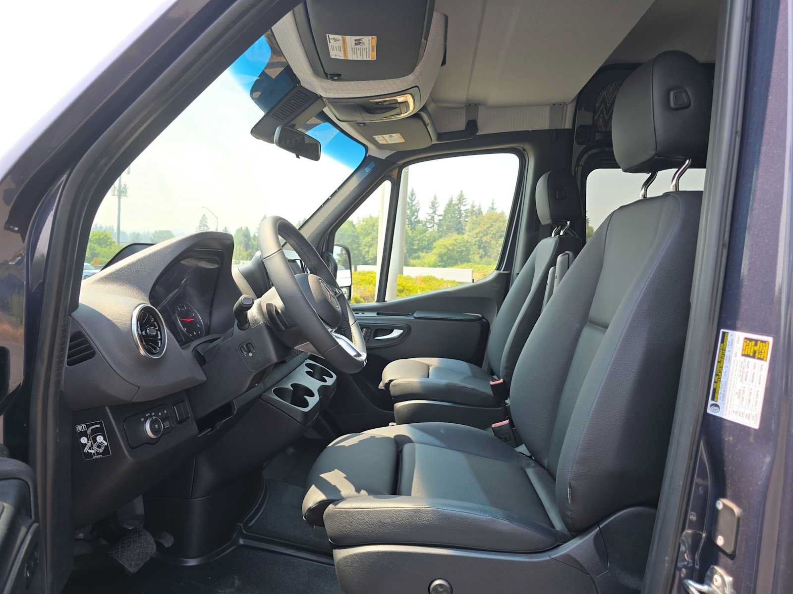 Used 2026 Mercedes-Benz Sprinter 2500 image 21