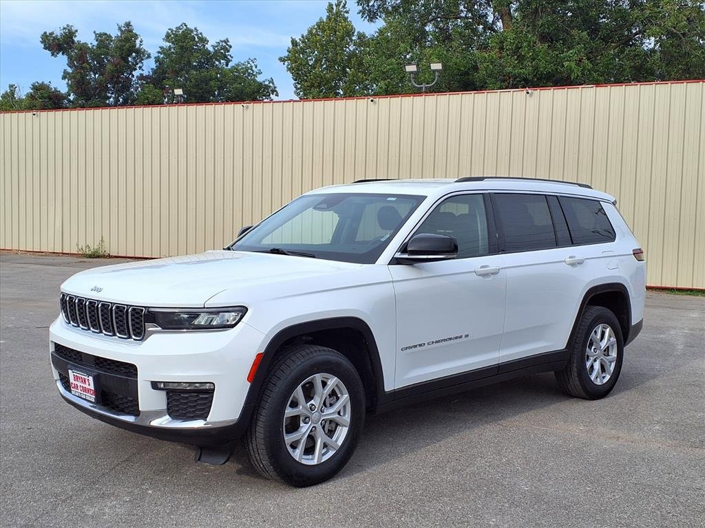 Used 2023 Jeep Grand Cherokee L Limited image 1