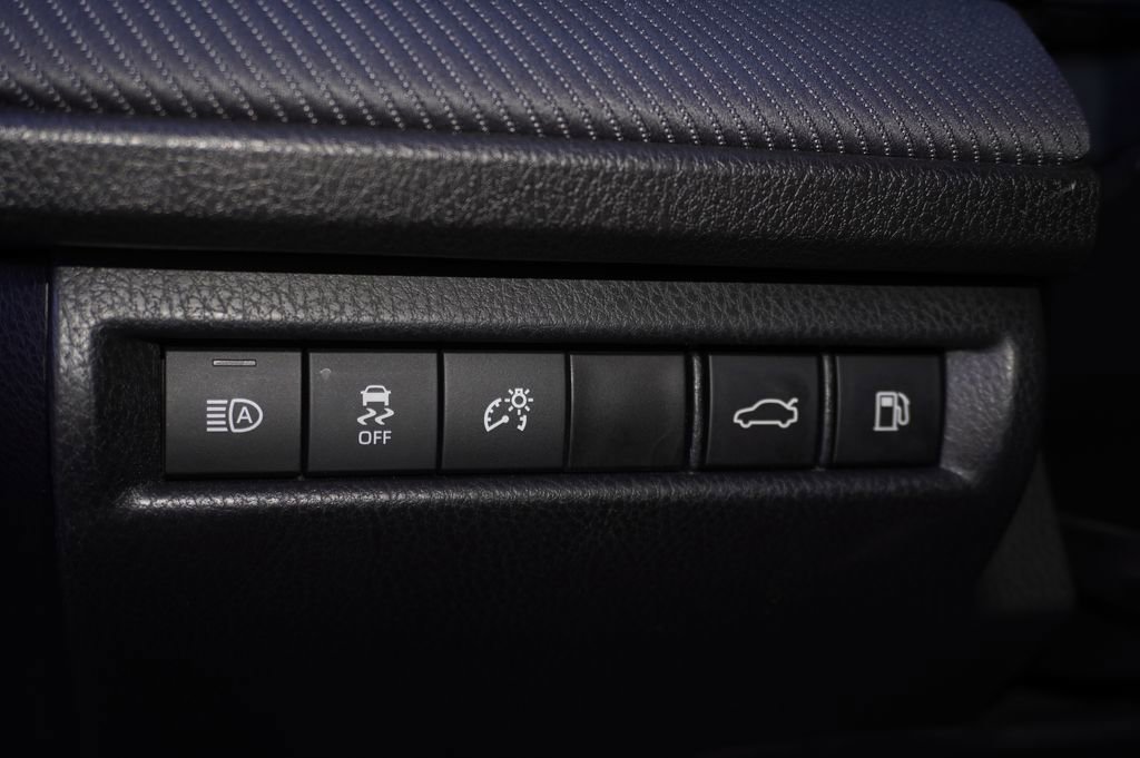 Certified 2025 Toyota Camry SE image 14