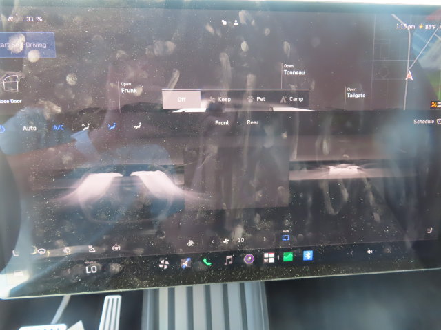 Used 2024 Tesla Cybertruck AWD Crew Cab image 22