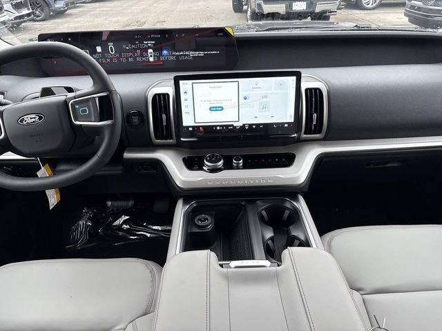 New 2025 Ford Expedition Max Active image 16