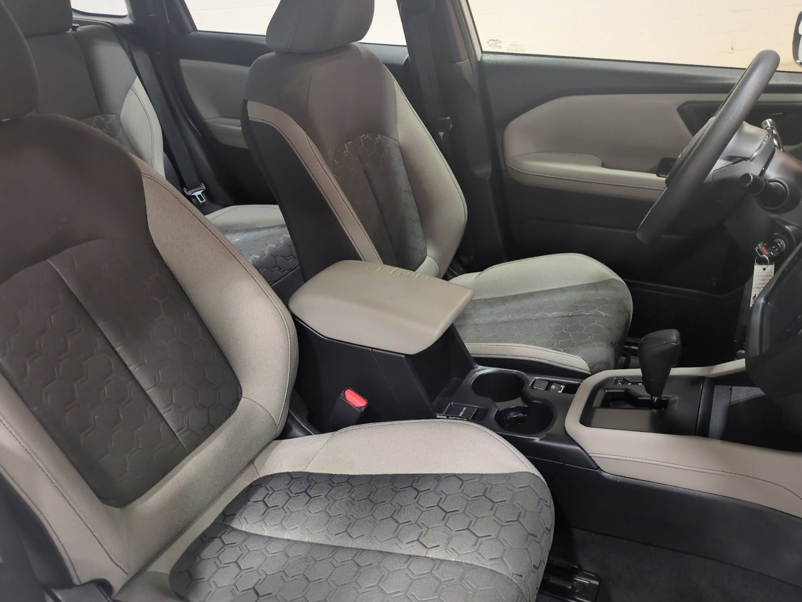 Certified 2025 Subaru Forester AWD/4WD image 10