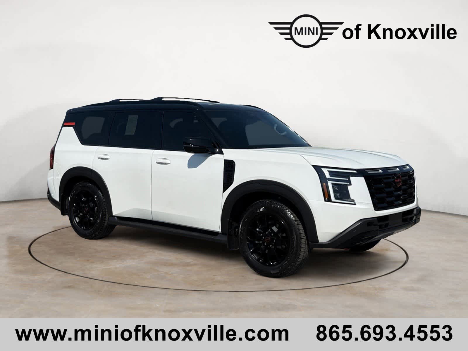 Used 2025 Nissan Armada PRO-4X AWD/4WD image 1