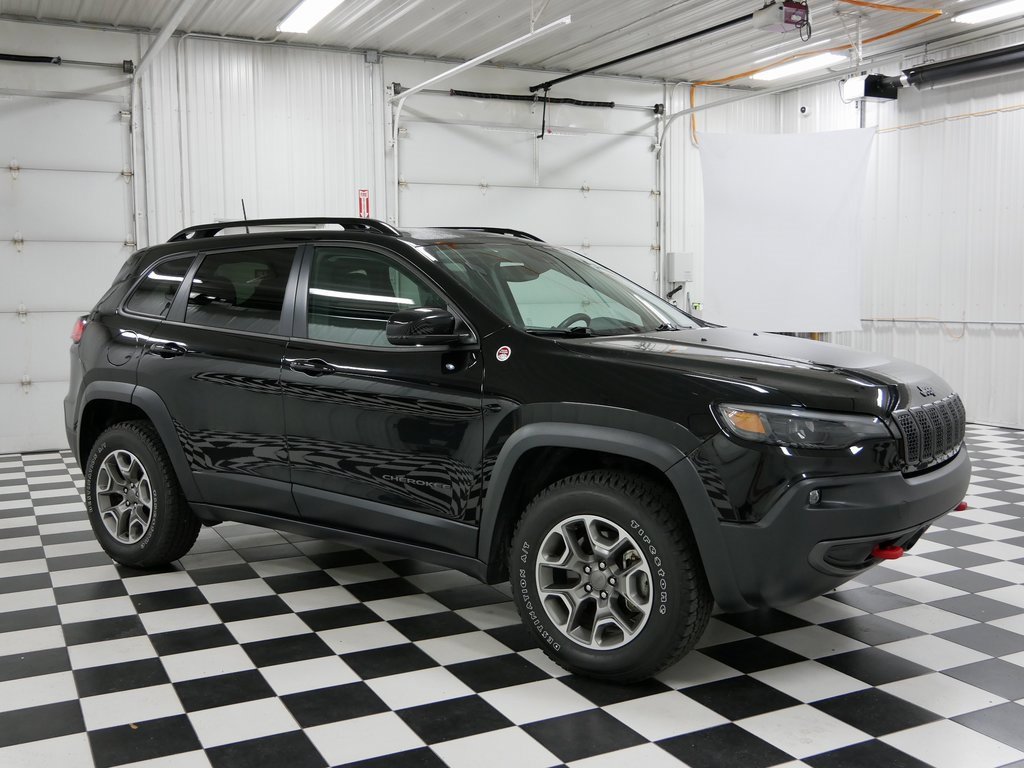 Used 2022 Jeep Cherokee Trailhawk w/ Premium Leather Package