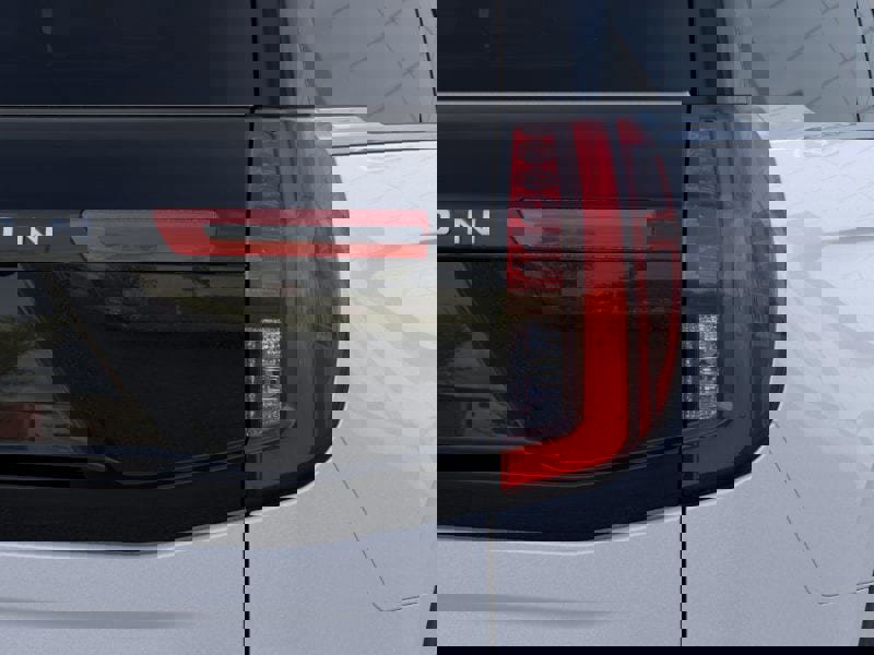 New 2025 Ford Expedition Platinum w/ Driver's Package image 21