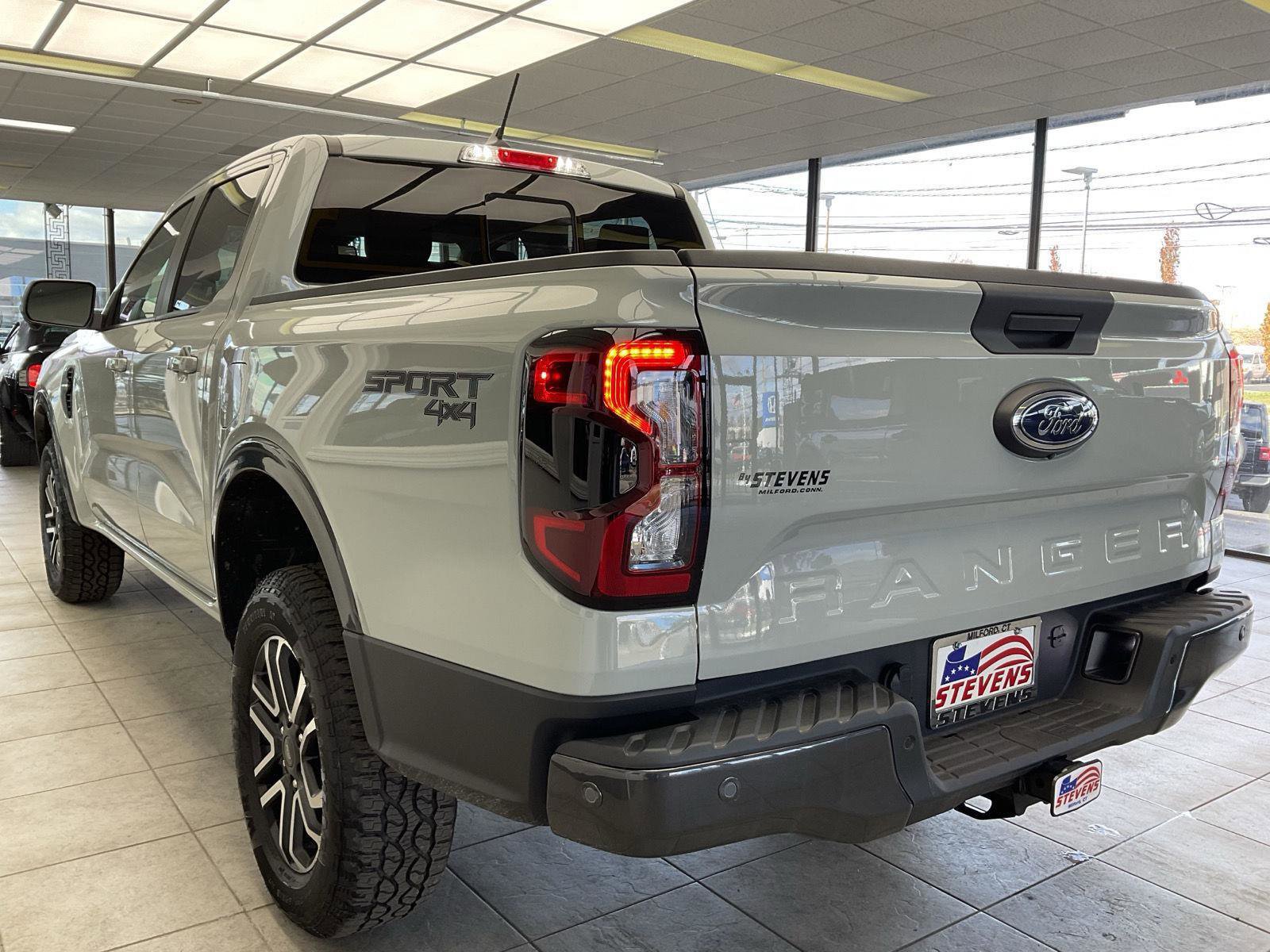 New 2024 Ford Ranger Lariat w/ Trailer Tow Package image 6