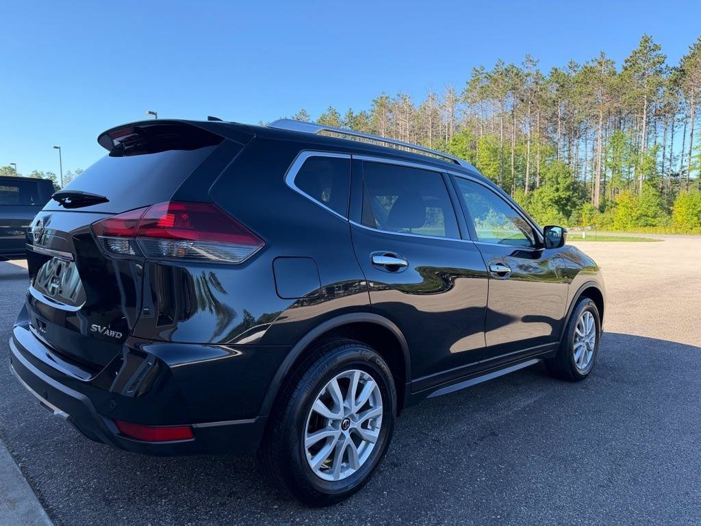 Used 2019 Nissan Rogue SV AWD/4WD image 5