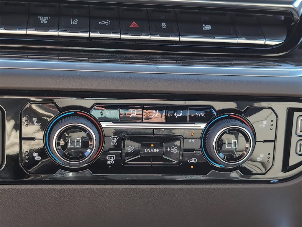 New 2026 Chevrolet Silverado 3500 LT image 17