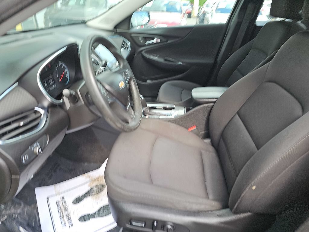 Used 2019 Chevrolet Malibu LT FWD image 21