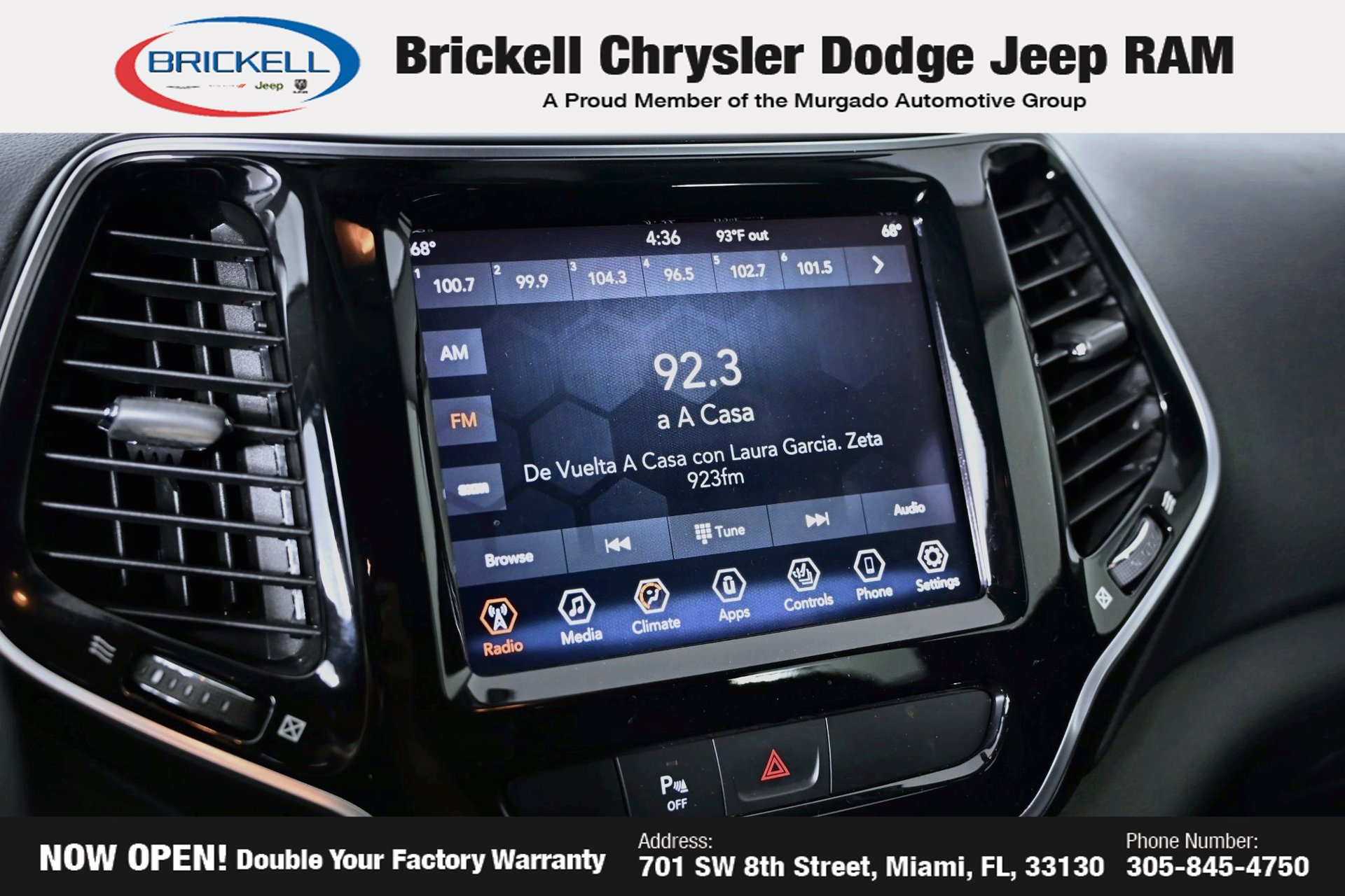 Used 2019 Jeep Cherokee Limited FWD image 28