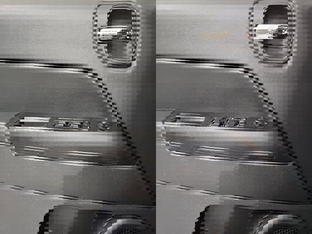 Used 2014 Jeep Patriot Latitude AWD/4WD image 26